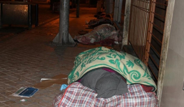 جمعية السلام المغربية للخدمات الاجتماعية تدعم المشردين أمام موجة البرد القارس