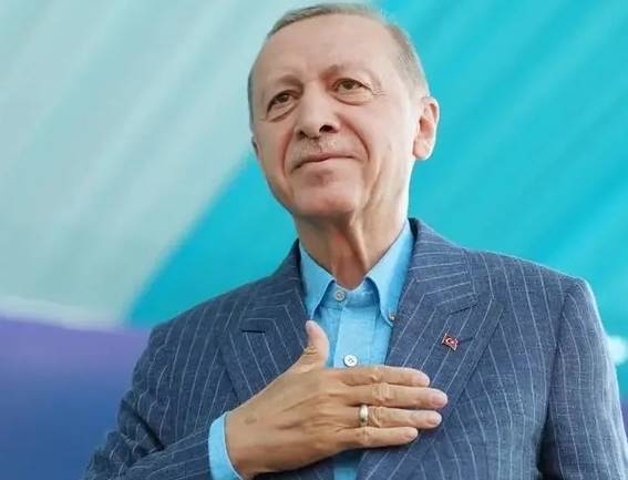 الرئيس التركي رجب طيب أردوغان يعلن فوزه في جولة الإعادة لانتخابات الرئاسة التركية ويصبح رئيسا لتركيا إلى غاية 2028